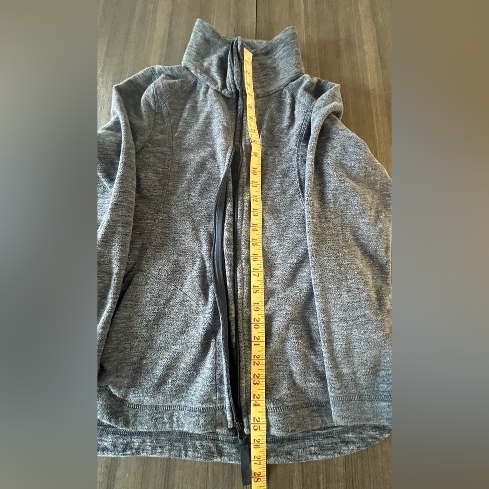 Eddie Bauer Women’s Gray Soft full zipper sweater jacket w/ pockets Small - Picture 5 of 11